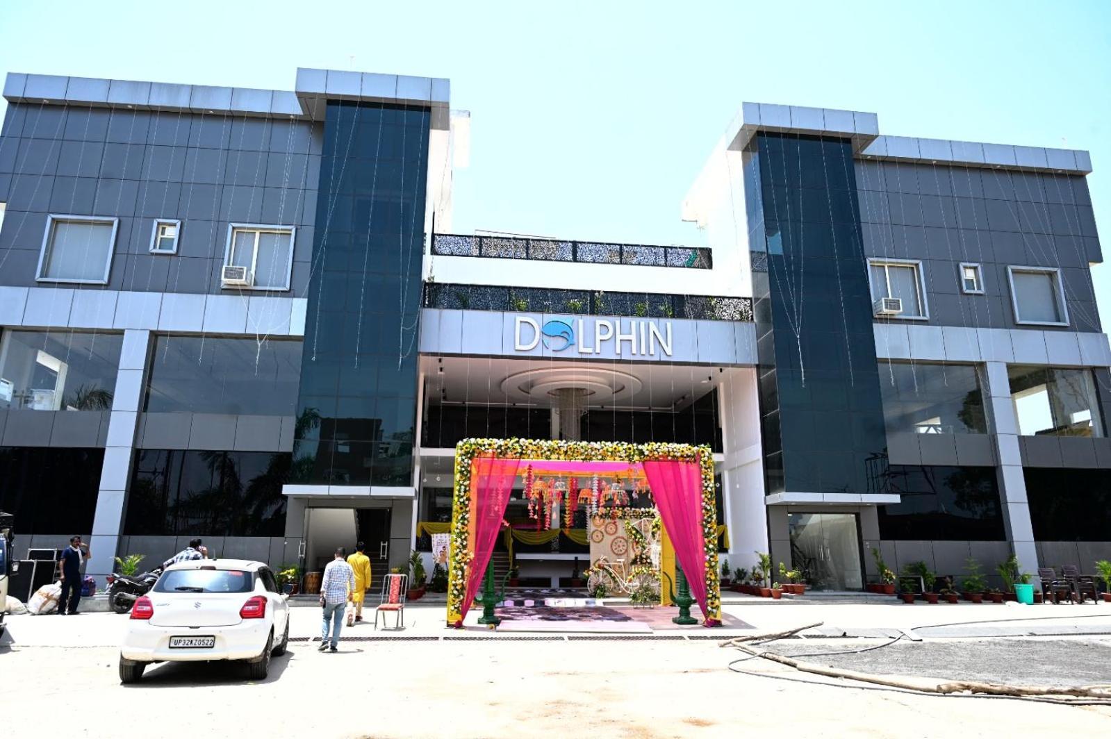 Hotel Dolphin Club à Chinhat Extérieur photo